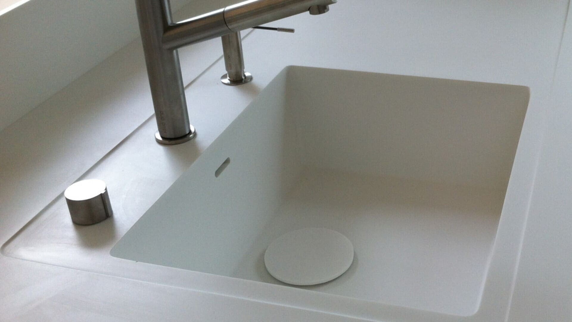 Comment entretenir mon plan en Corian